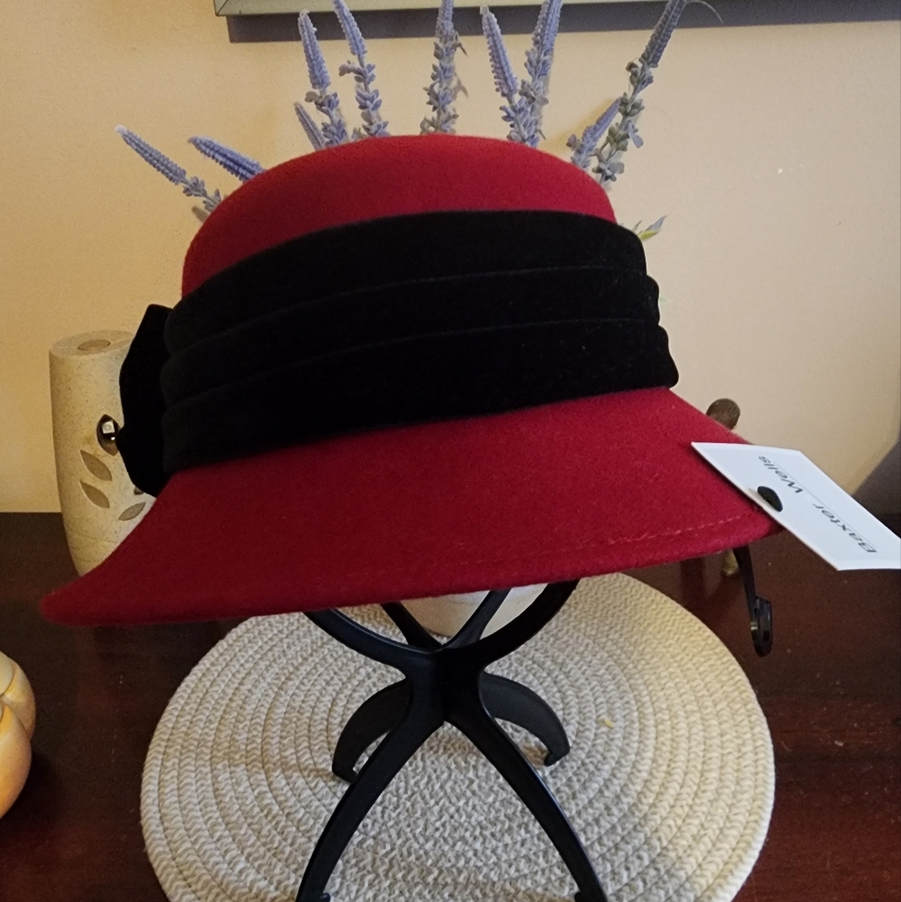 Elegant Red Women's Hat with Black Band